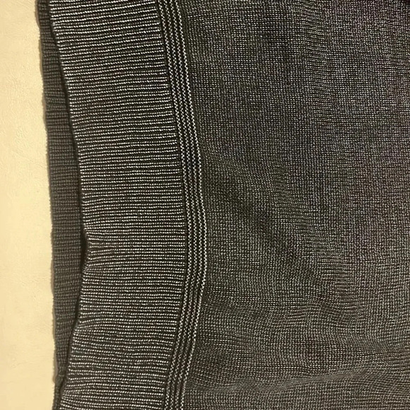 Magaschoni V Neck Sweater Sz XS - Picture 13 of 15